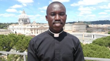 La vocazione di Samuel: il seminarista. Immagine sotto diritto d’autore.